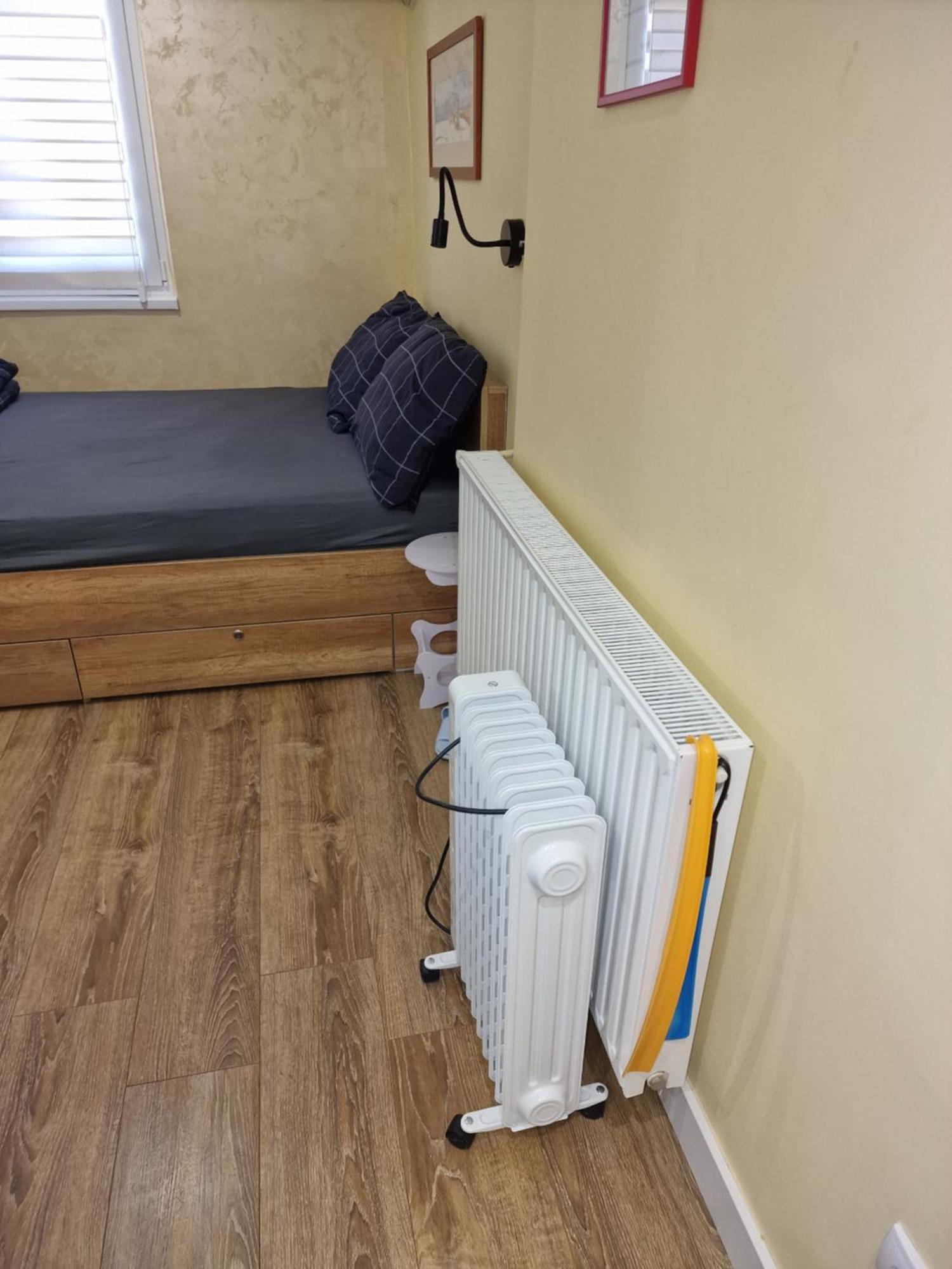 Business Center Apartment *